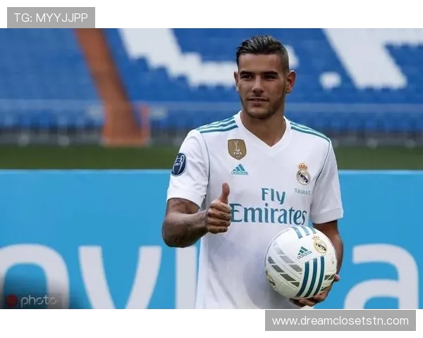 贝拉科沙租借加盟南特 南安普顿后卫转会敲定