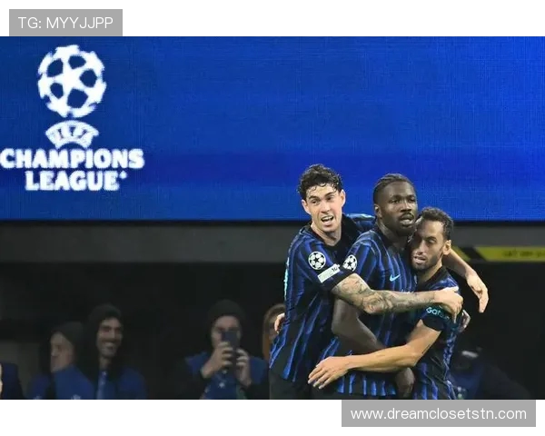 萨基:阿贾克斯对国米构成巨大威胁 欧冠首轮对决充满挑战 萨基:阿贾克斯对国米构成巨大威胁 欧冠首轮对决充满挑战