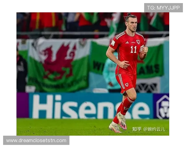 丹-伯恩回应戈登疑问称他可能忘记世界杯举办地并询问为何赛后放美国歌曲 丹-伯恩回应戈登疑问称他可能忘记世界杯举办地并询问为何赛后放美国歌曲