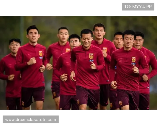 谢初筠替补登场助斯图加特U19逆转取胜展现中国青年力量 谢初筠替补登场助斯图加特U19逆转取胜展现中国青年力量