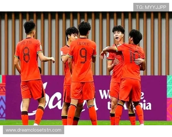 U18国足公布十一月集训名单魏祥鑫携手海外新秀谢初筠共同入选 U18国足公布十一月集训名单魏祥鑫携手海外新秀谢初筠共同入选