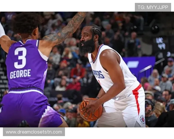 原创10战9败！快船惨负魔术吞3连败 哈登三节31+5+8祖巴茨14+19